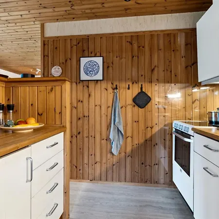 Sofja - 175m To The Fjord By Interhome